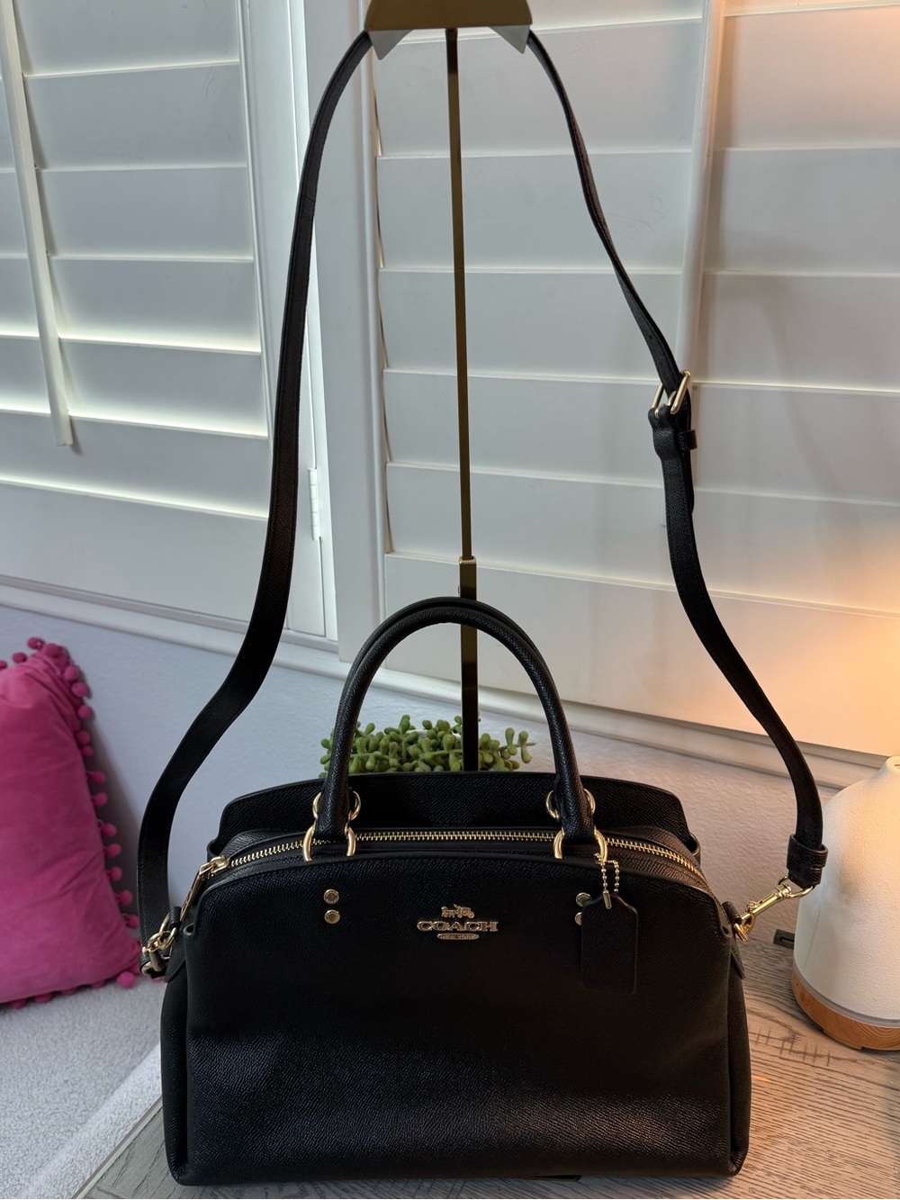 ✨ Coach Lillie Carryall in Black Crossgrain Leather (Style #91493) ✨ - Picture 6 of 11